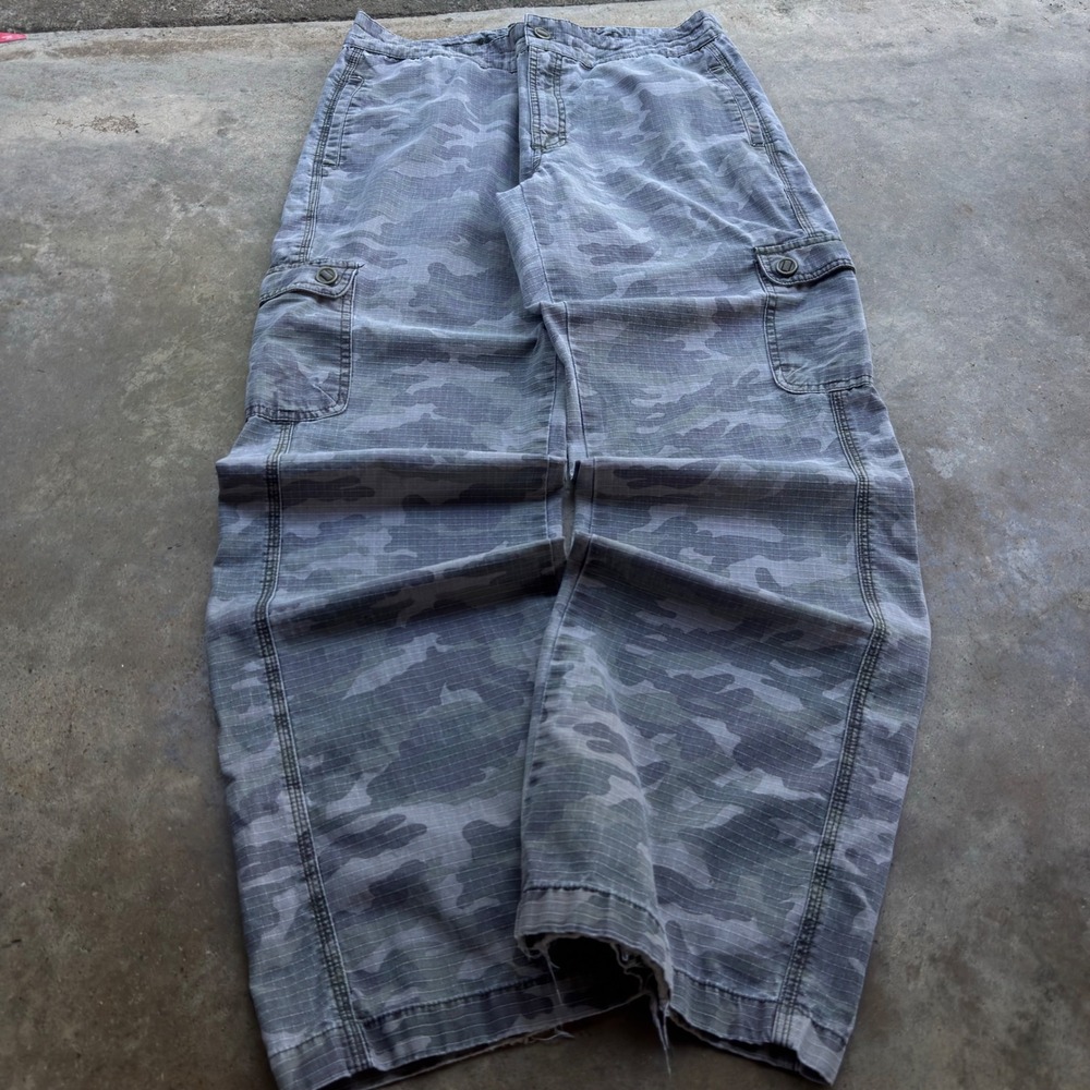 Vintage Y2K Gander Mountain Cargo Pants Baggy Wide Leg Camos Grey 32x32 (k1)